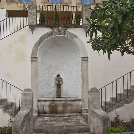 Casa Cuseni, Residenza D'artista, Museo E Giardino Storico Bed & Breakfast 4*